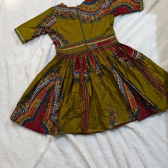 Dresse - Picture 6 of 7